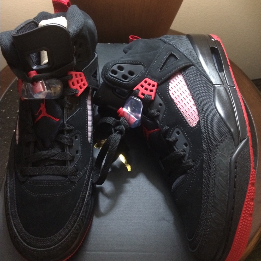 SOLD! NIB Jordan Spizike size 10 - Picture 2 of 5